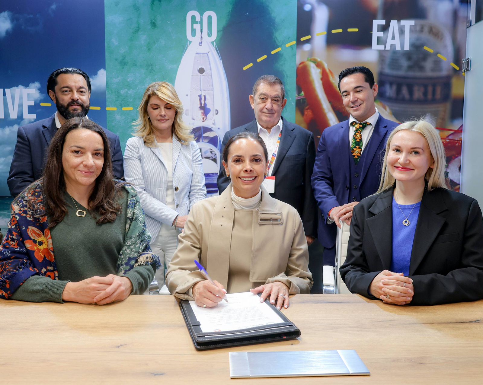 uploads/6/32/01 (2726).Jpeg